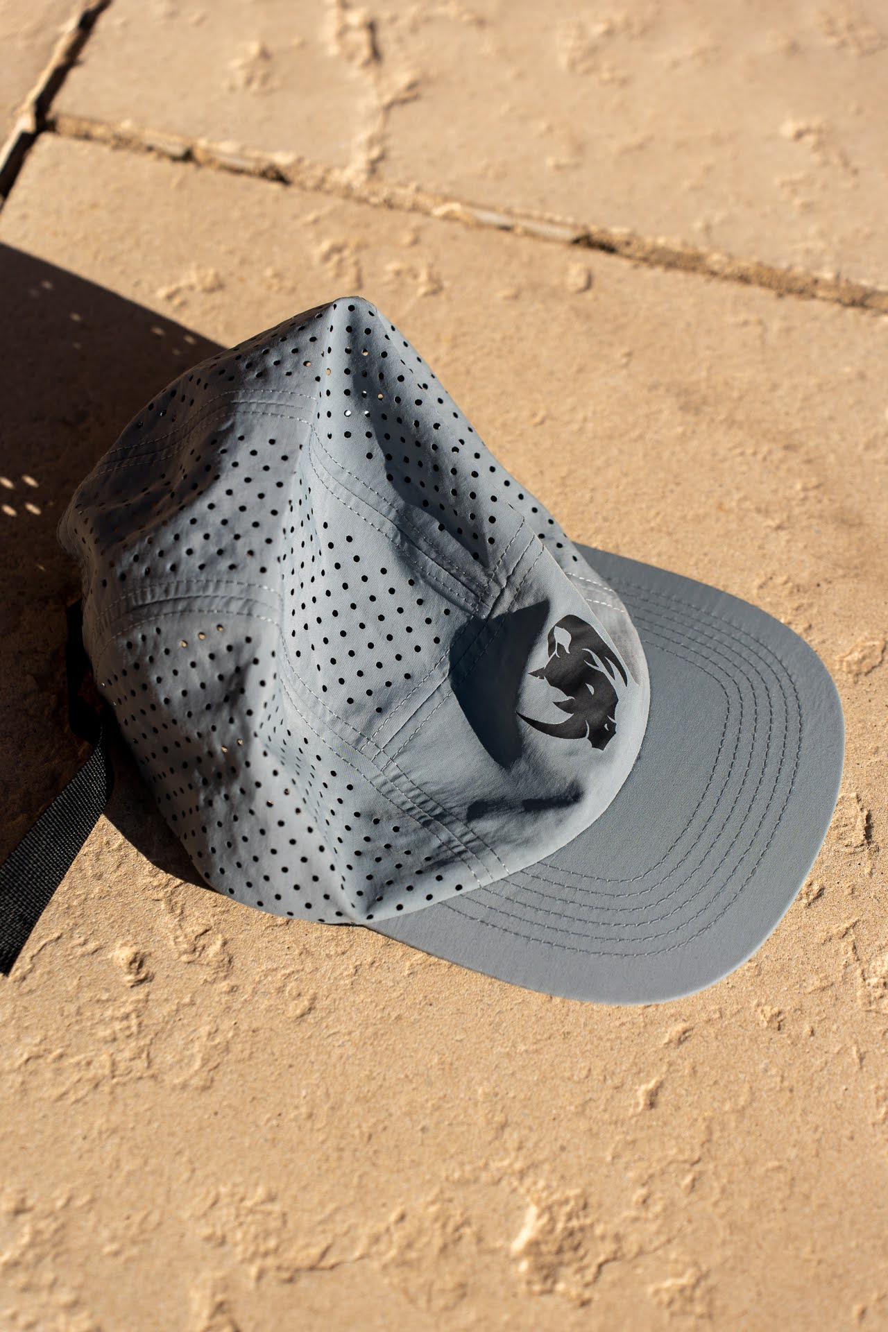 Image of LTD Coaching product Casquette Running Rhino (Bleu)